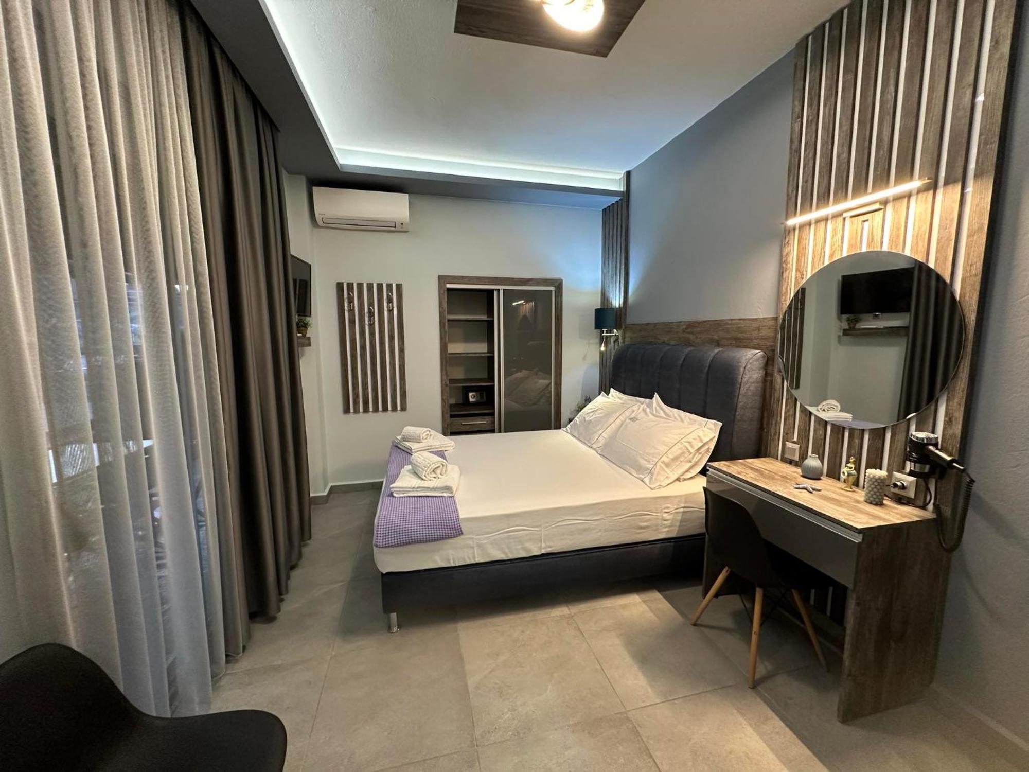 Avra Comfort Rooms Potidée Extérieur photo